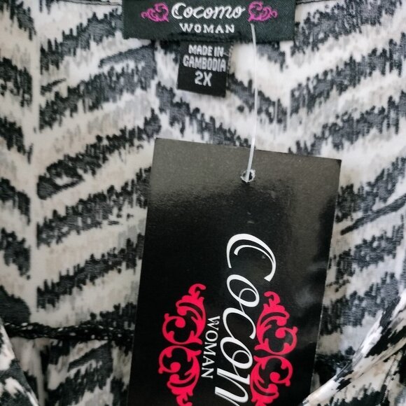 NWT Cocomo Plus Size 2X Black Multicolor Animal Print Pintuck 3/4 Sleeve Top - Picture 6 of 7